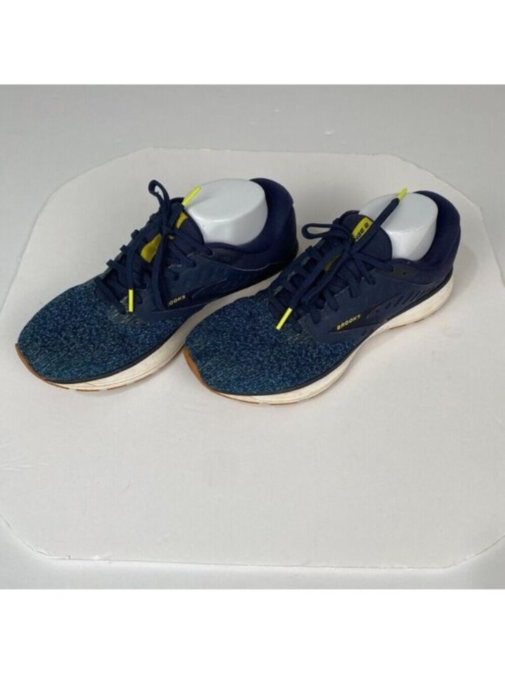 Brooks Range 2 Running Shoes Sneakers Mens Size 8 Blue White Athletic Gym Comfor